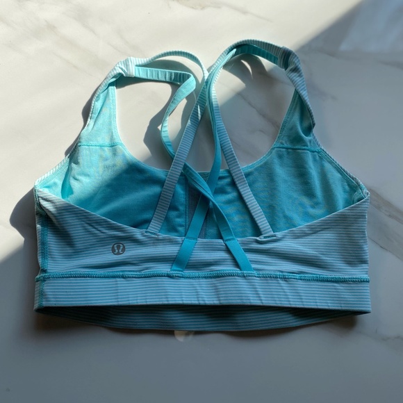 Lululemon sports bra Size 8 - Picture 3 of 4